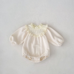 Infant Baby Girls SOLID COLOR Flowers Embroidery Patchwork Knitted One Piece Bodysuit Onesies in Autumn Wholesale