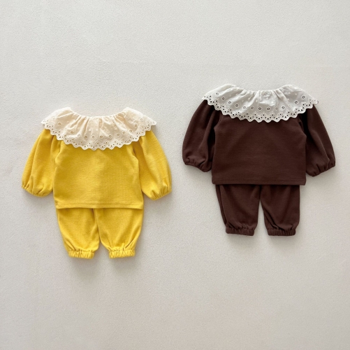 Sweet and Versatile Two-Piece Set: Single Breasted Top and Solid Color Pants for Baby Girls and Toddlers Wholesale