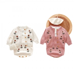 2024 Autumn Infant Baby Girls Flowers Embroidery Pattern Long Sleeves Cardigan With Strap Bodysuit Onesies Sets Wholesale