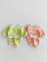 2024 Autumn Infant Baby Unisex Striped Pattern Long Sleeves Pullover With Pants Casual Sets Wholesale