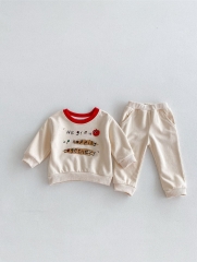 2024 Autumn Infant Baby Unisex Apple and Letters Pattern Long Sleeves Pullover With Pants Casual Sets Wholesale