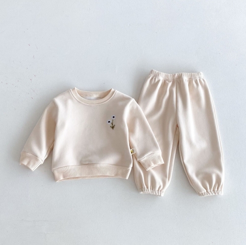 2024 Autumn and Winter Infant Baby Unisex Simple Pattern Long Sleeves Pullover With Plain Pants Sets Wholesale