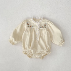 Infant Baby Girls Ruffle Neck Long-sleeved Floral Embroidered Pattern One Piece Bodysuit Onesies Wholesale