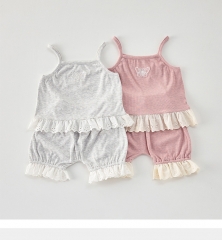 2025 Summer Infant Baby Girls Sleeveless Butterfly Pattern Embroidery Top Vest and Shorts Sets Wholesale