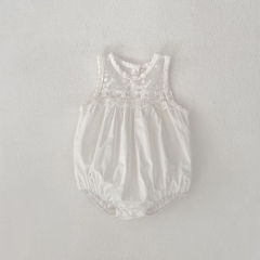 2025 Summer Infant Baby Kids Girls Sleeveless Flowers Embroidery Pattern Lace Patchwork Onesies Wholesale