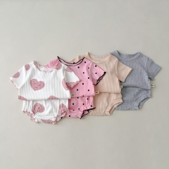 2025 Summer Infant Baby Unisex Color Patchwork or Solid Color Short Sleeves Top With Bloomers Sets Wholesale
