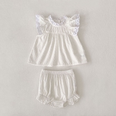 2025 Summer Infant Baby Girls Solid Color Dots Jacquard Pattern Fly Sleeves Top With Shorts Sets Wholesale
