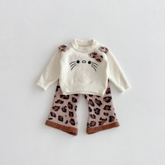 2025 Autumn and Winter Infant Baby Girls Cartoon Pattern Long Sleeves Sweater With Leopard Pattern Pants Sets Wholesale
