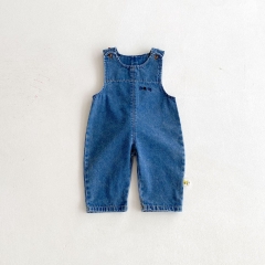 2025 Autumn Infant Baby Kids Unisex Sleeveless Rabbit Design Denim Overalls Wholesale