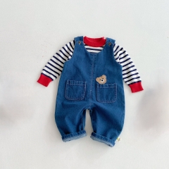 2025 Autumn Infant Baby Unisex Long Sleeves Striped Knitted Top Sweater with Teddy Pattern Sleeveless Denim Overalls Sets Wholesale