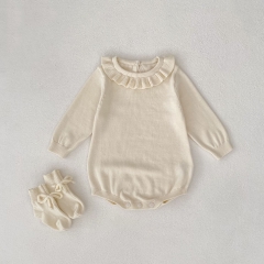 Autumn Infant Baby Girls Beige Solid Color Long Sleeves Knitted Onesies with Socks Wholesale