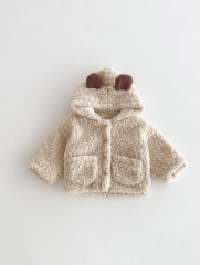 New Arrival Autumn and Winter Infant Baby Girls Fluffy Warm Long Sleeves Hooded Coat Wholesale