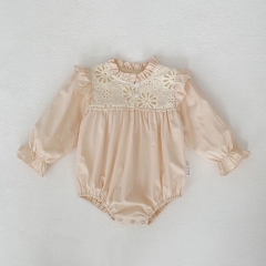 Spring and Autumn Infant Baby Girls Flowers Hollow-out Pattern Long Sleeves One Piece Onesies Wholesale