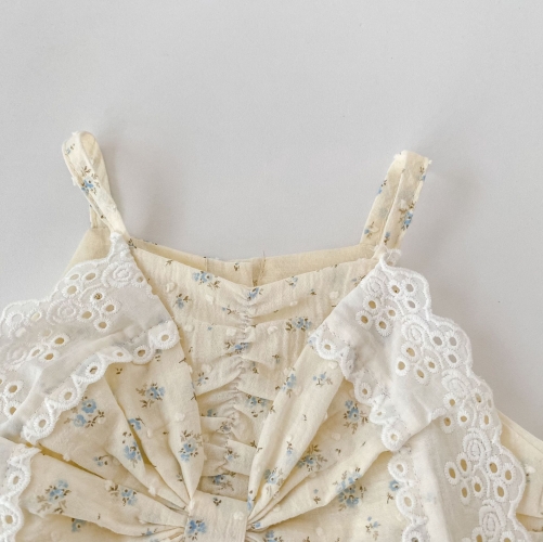 Summer Infant Baby Girls Floral Pattern Sleeveless Vest and Lace Trim Shorts Set Wholesale