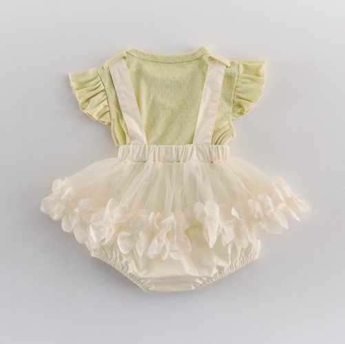 Summer Infant Baby Hollow-out Pattern Fly Sleeves Top and Ruffle Overalls Set Wholesale